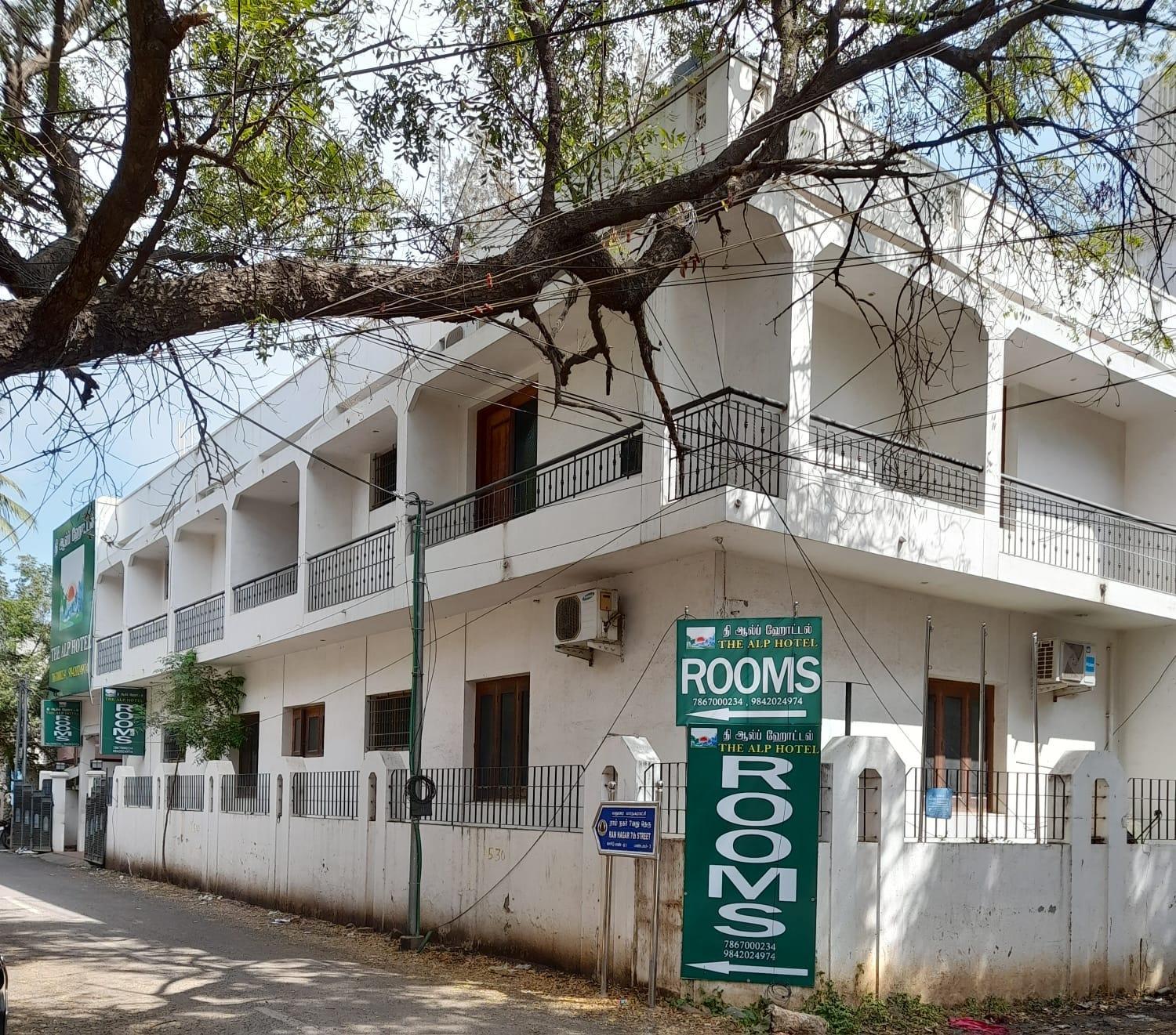 The Alp Hotel Bypass Road Madurai Exteriör bild
